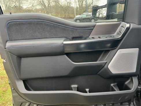 New 2026 Ford F350 Platinum image 9