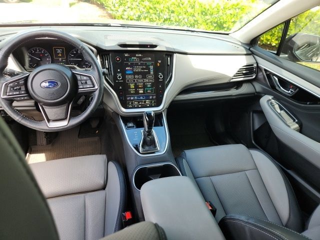 Used 2024 Subaru Outback Limited AWD/4WD image 3