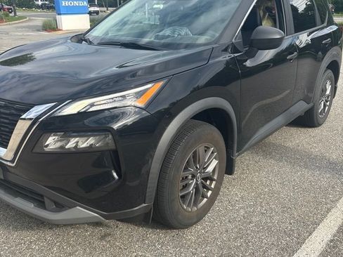 Used 2023 Nissan Rogue S AWD/4WD image 1