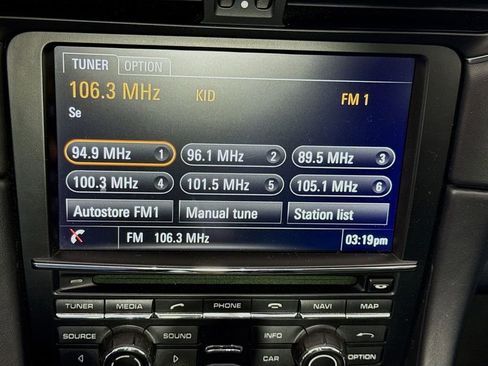 Used 2015 Porsche 911 Turbo image 15