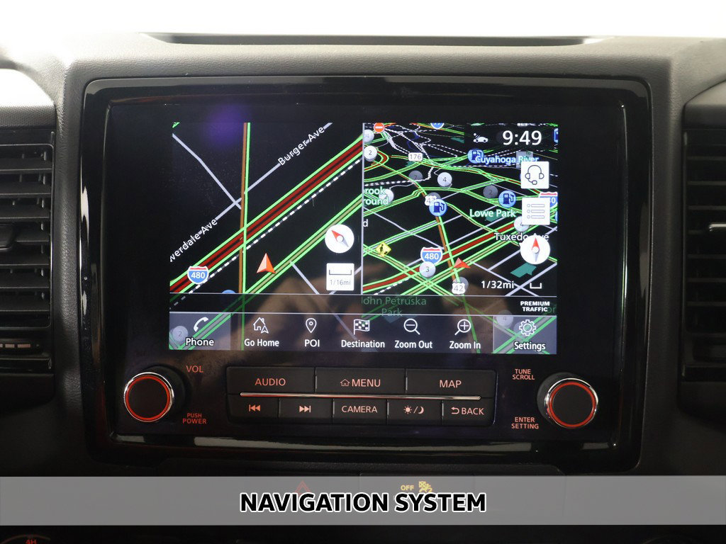 Used 2022 Nissan Frontier PRO-4X AWD/4WD image 3