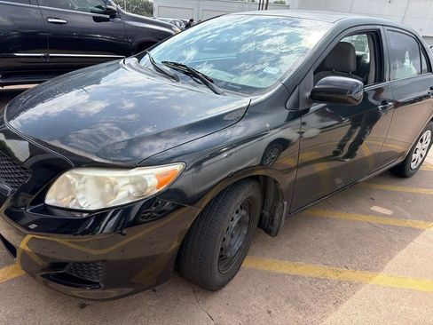 Used 2010 Toyota Corolla FWD image 2