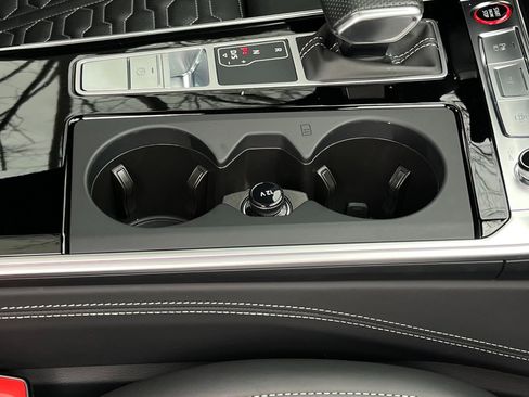 Used 2025 Audi RS 6 performance image 22