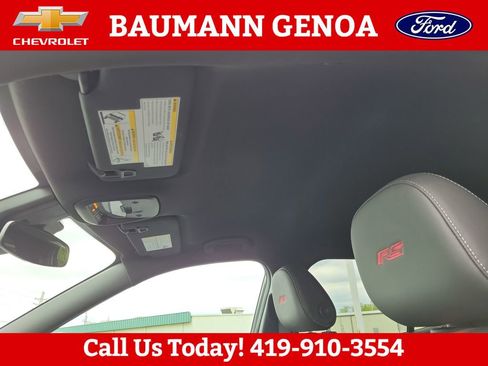 Used 2025 Chevrolet Trax RS w/ Driver Confidence Package FWD image 21