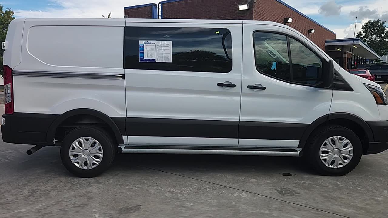 Used 2025 Ford Transit 250 Low Roof w/ Exterior Upgrade Package RWD image 6