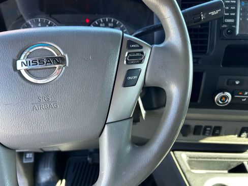 Used 2018 Nissan NV 3500 SV w/ Navigation Package image 18