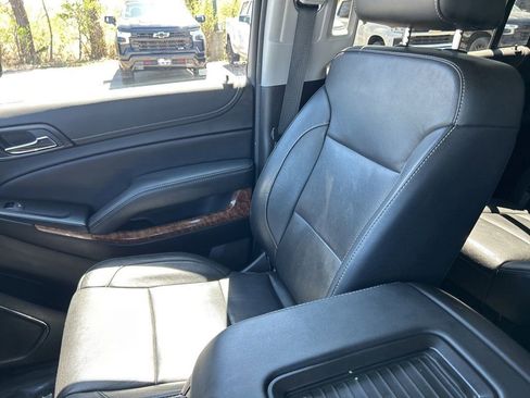 Used 2019 Chevrolet Suburban Premier w/ RST 6.2L Performance Edition AWD/4WD image 26
