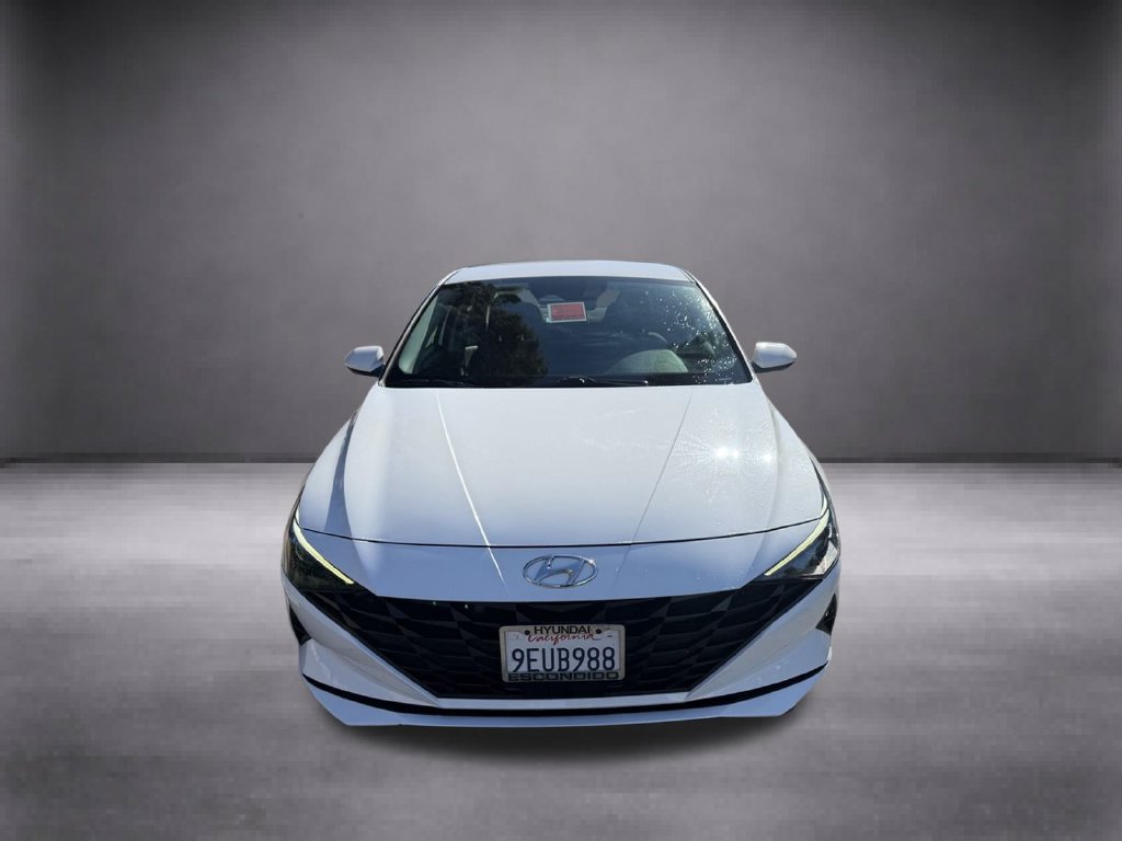 Used 2023 Hyundai Elantra SEL w/ Convenience Package FWD image 3