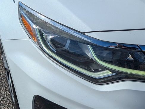 Used 2020 Kia Optima S w/ S Panoramic Sunroof Package image 18