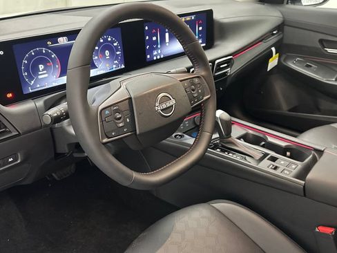 New 2027 Nissan Sentra SR w/ SR Premium Package FWD image 17