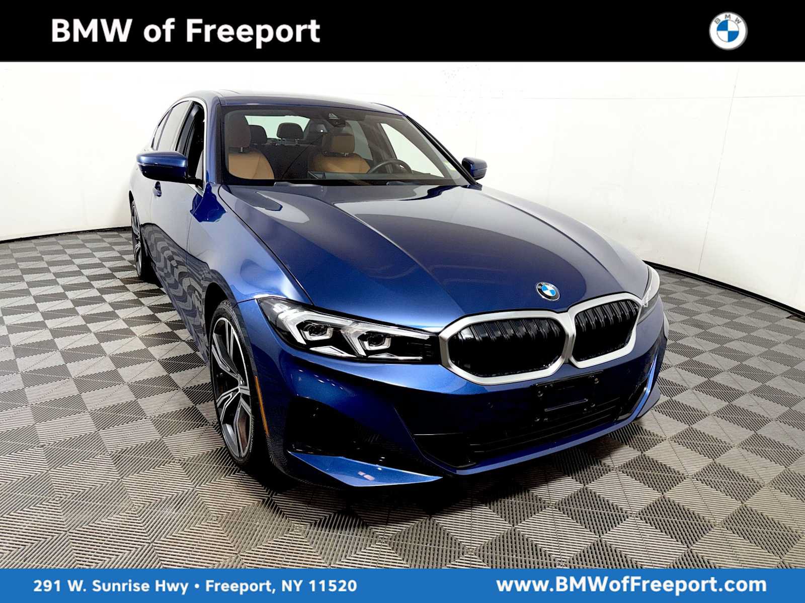 Used 2024 BMW 330i xDrive Sedan w/ Convenience Package AWD/4WD image 1