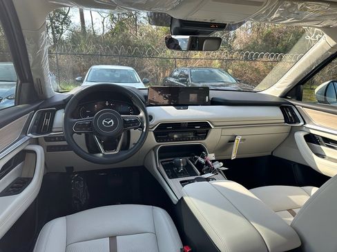 New 2026 MAZDA CX-90 3.3 Turbo w/ Premium Plus Pkg image 11