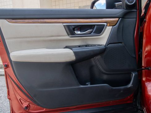 Used 2019 Honda CR-V EX image 10