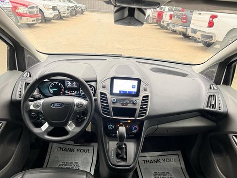 Used 2022 Ford Transit Connect XL FWD image 12