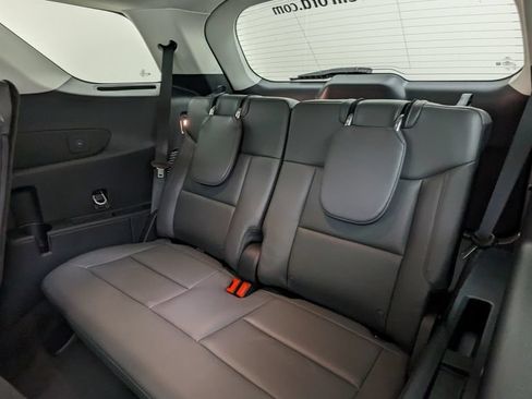 New 2026 Ford Explorer Active w/ Active Comfort Package AWD/4WD image 37