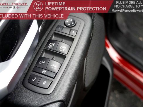 Used 2022 RAM 1500 Lone Star image 24