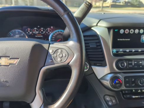 Used 2016 Chevrolet Suburban LTZ image 18