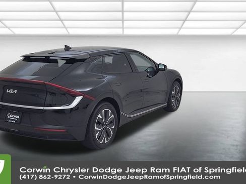 Used 2024 Kia EV6 Light image 14