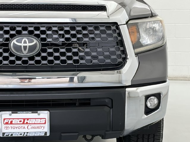 Used 2018 Toyota Tundra SR5 RWD image 10