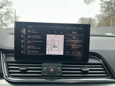 Certified 2025 Audi Q5 2.0T Premium Plus w/ Premium Plus Package image 14