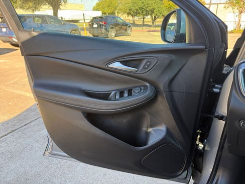 Used 2025 Buick Encore GX Preferred image 20