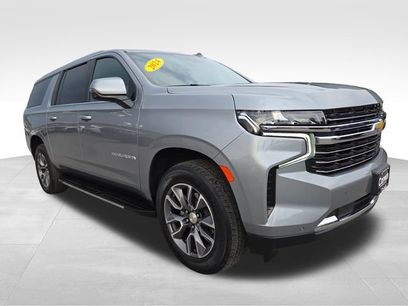 Used 2024 Chevrolet Suburban LT w/ LT Signature Package