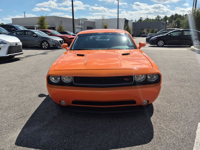 Used 2012 Dodge Challenger R/T RWD image 2