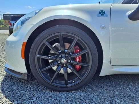 Used 2015 Alfa Romeo 4C Coupe w/ Leather Interior Group image 7