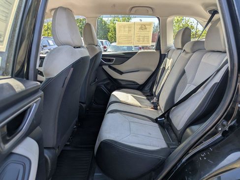 Used 2019 Subaru Forester Premium w/ Alloy Wheel Package AWD/4WD image 26