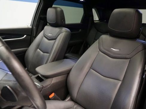 Certified 2023 Cadillac XT5 Premium Luxury image 21