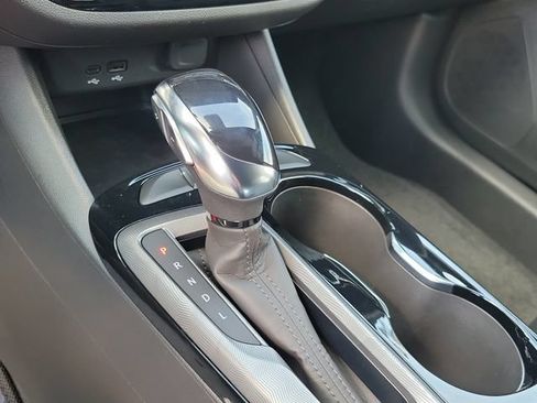 Used 2025 Buick Envista Sport Touring FWD image 24