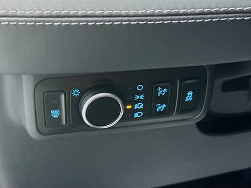 Certified 2025 Ford Mustang Mach-E Select w/ Comfort Package Lite AWD/4WD image 16