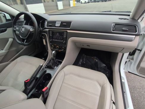 Used 2018 Volkswagen Passat 2.0T S image 25
