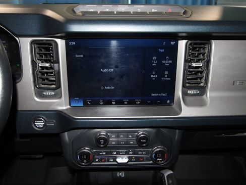 Used 2021 Ford Bronco First Edition AWD/4WD image 14