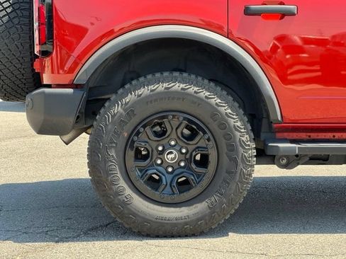 Used 2024 Ford Bronco Wildtrak AWD/4WD image 9