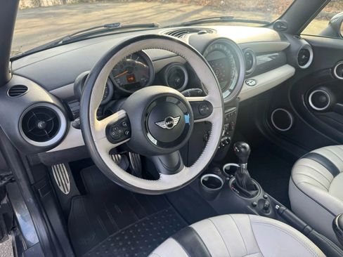 Used 2015 MINI Cooper S image 16