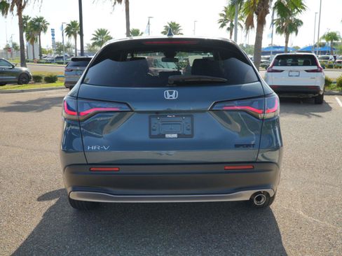 Used 2025 Honda HR-V Sport image 10