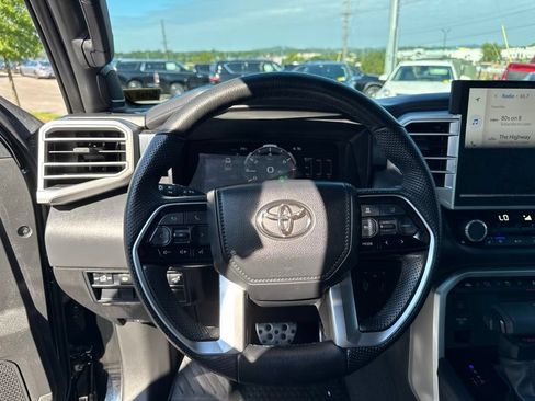 Used 2024 Toyota Tundra Platinum w/ TRD Off-Road Package AWD/4WD image 15