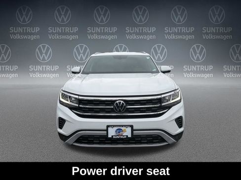Used 2022 Volkswagen Atlas Cross Sport SE w/ Black Wheel Package image 10