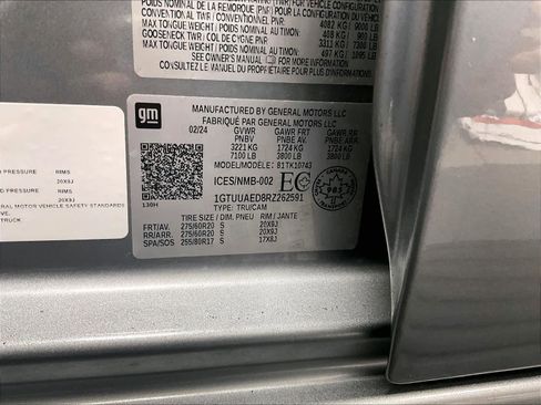 Used 2024 GMC Sierra 1500 Pro w/ Graphite Edition image 37