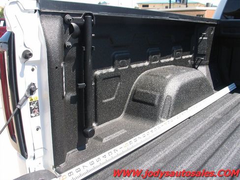 Used 2021 GMC Sierra 1500 AT4 w/ AT4 Premium Package AWD/4WD image 40