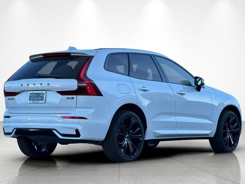 New 2026 Volvo XC60 B5 Ultra w/ Climate Package image 6