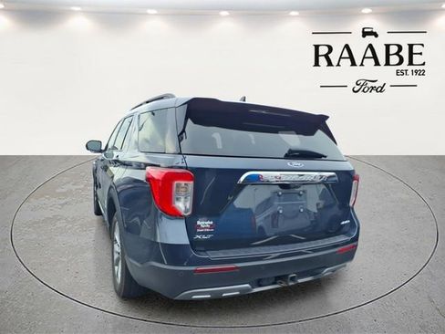 Used 2022 Ford Explorer XLT w/ Equipment Group 202A image 14