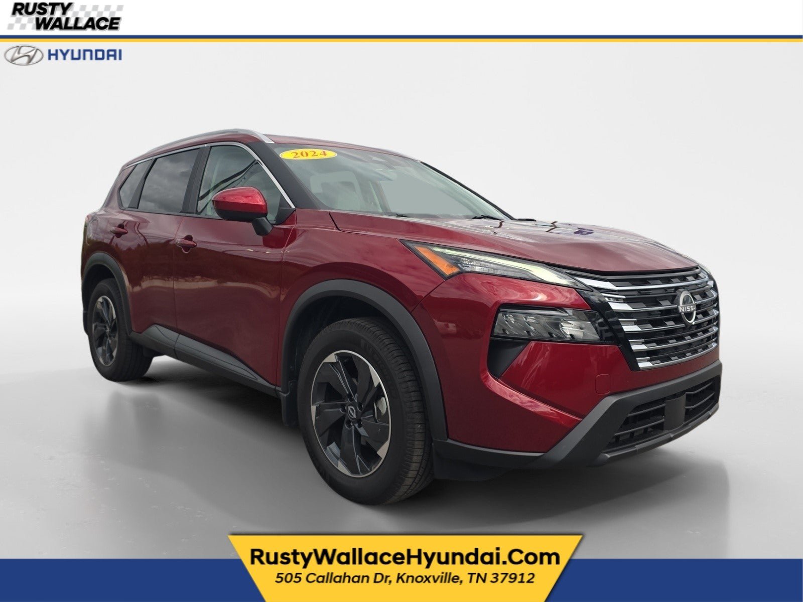 Used 2024 Nissan Rogue SV w/ SV Premium Package AWD/4WD image 1