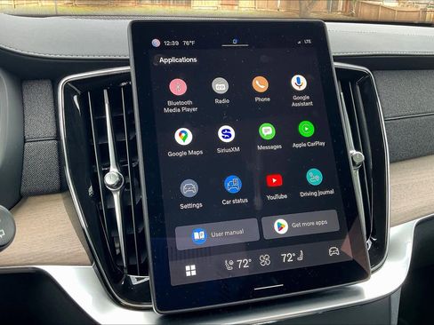 Used 2025 Volvo XC90 B5 Plus w/ Protection Package Premier image 36