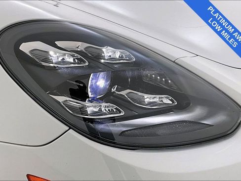 Used 2022 Porsche Panamera Platinum Edition RWD image 36
