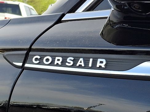 Certified 2023 Lincoln Corsair Reserve w/ Equipment Group 201A image 30