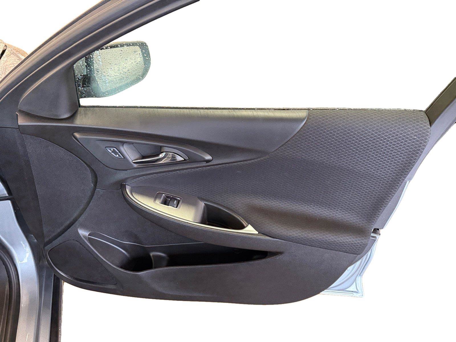 Used 2024 Chevrolet Malibu LT w/ Sport Edition FWD image 23