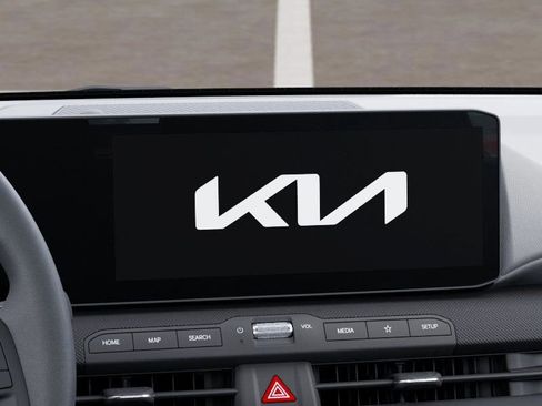 New 2026 Kia K4 LXS image 20