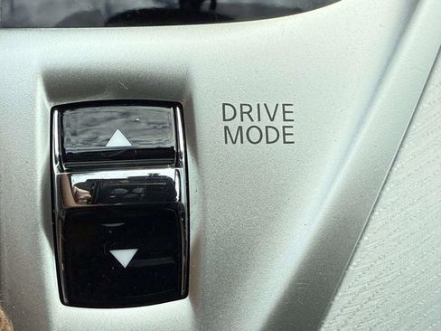 Used 2023 INFINITI Q50 Luxe w/ Cargo Package image 24